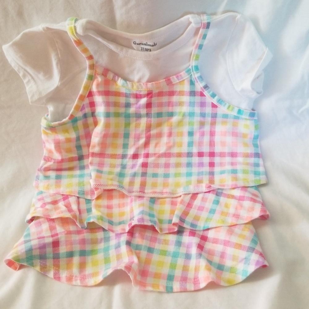 Multi color plaid Tshirt 3T